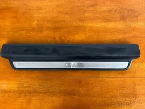 Left LH Front Door Step Sill Plate 85871-4C100-VA Kia Optima - Picture 1 of 14
