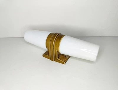 Lámpara de baño vintage Sigvard Bernadotte, aplique años 60, diseño sueco Foto 1 de 4