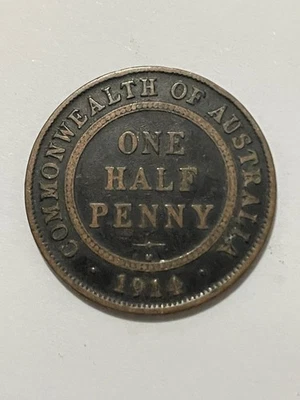 👀AUSTRALIAN 1914 HALF PENNY COIN SCARCE DATE WITH PEARLS KGV 👀 - Image 1 of 2