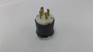Hubbell HBL2731 Locking Plug 30 A 480 VAC - Picture 1 of 8