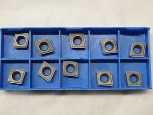 BOX of 10 MADISON CUTTING TOOLS Carbide Inserts 9806-070-26002(CCMT 09 T3 08-UR) - Picture 1 of 4