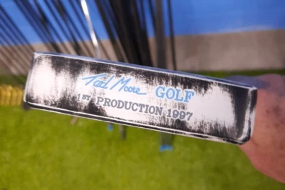 CUSTOM DISTRESSED TAD MOORE PRO 1 LN PUTTER NEW GRIP 35" - Image 1 of 4