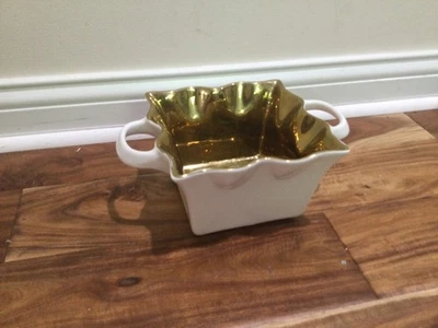 10 Strawberry Street Fluted, Square, Handled Casserole/Serving Dish gold inside - Image 1 of 4