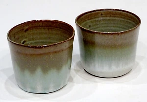 2 Vintage MERRITT ISLAND POTTERS Florida Studio Art Pottery DRIP GLAZE Tumbler - Picture 1 of 5