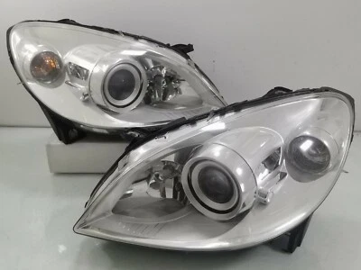 Luces delanteras XENON HID OEM 2005-2008 MERCEDES-BENZ W245 B170 CLASE B Foto 1 de 4