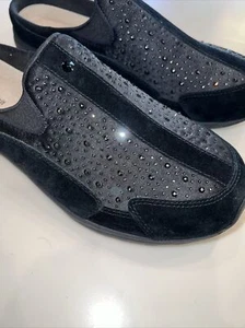 Women's 12 Easy Spirit black slip on swarovski Elements Limited Edition - Picture 1 of 12