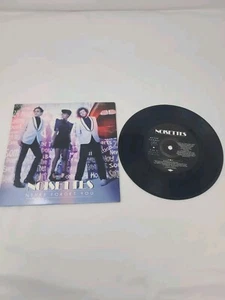 The Noisettes Never Forget You Saturday Night Rare 7" Vinyl Record Promo 45 - Picture 1 of 4