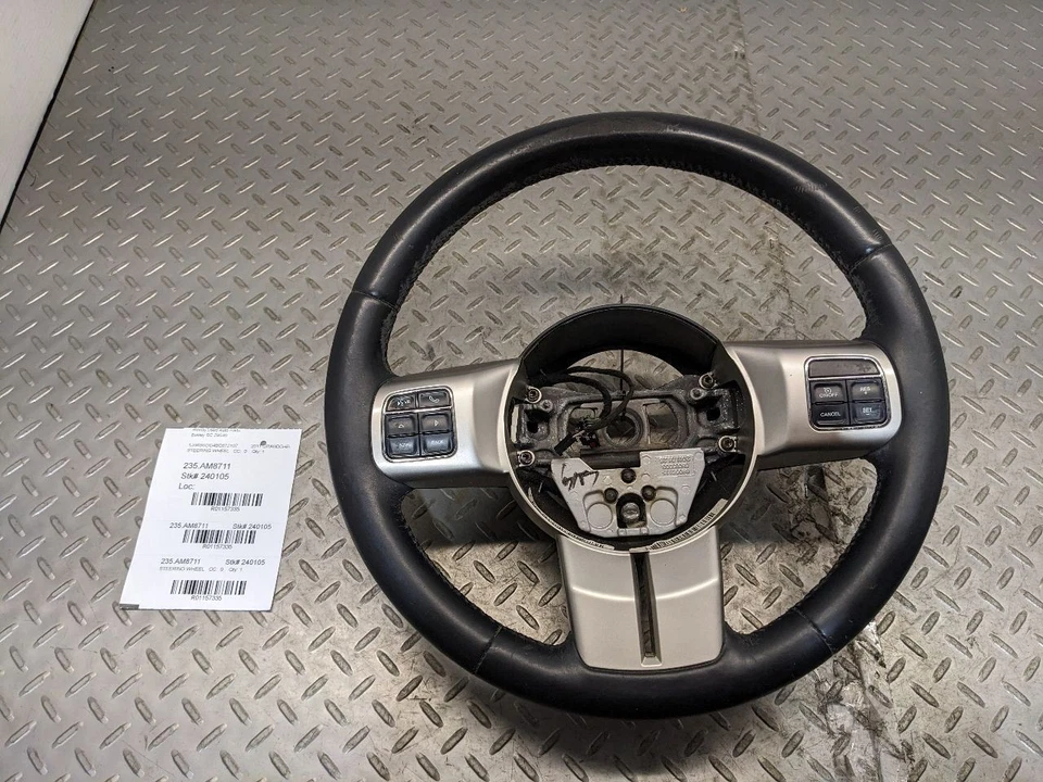 Jeep Grand Cherokee 2011 2012 2013 volante con controles 1157335 Foto 1 de 4