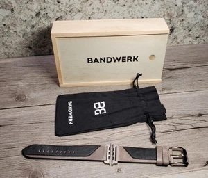Bandwerk 1984 Porsche 930 Witwenmacher 10 Year Limited Edition Apple Watch Ultra - Picture 1 of 5