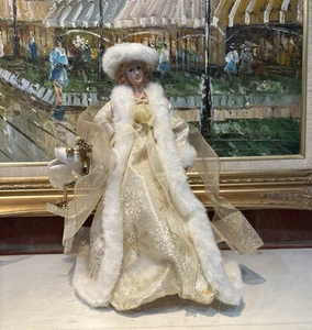 Dan Dee Collectors Choice Vintage 12” Cream Colored Angel Tree Topper with Dove - Picture 1 of 22