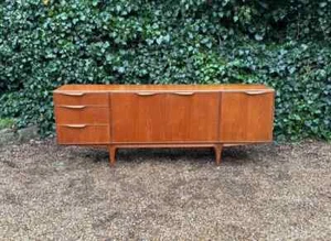 VINTAGE 1960'S A.H MCINTOSH OF KIRKCALDY 'DUNVEGAN' SIDEBOARD - Picture 1 of 10