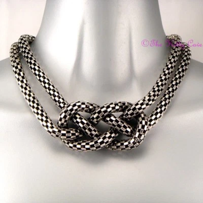 Debenham Decorativo Bruciare Argento Rustico Rete Vintage Nodo Celtico Collare - Immagine 1 di 4