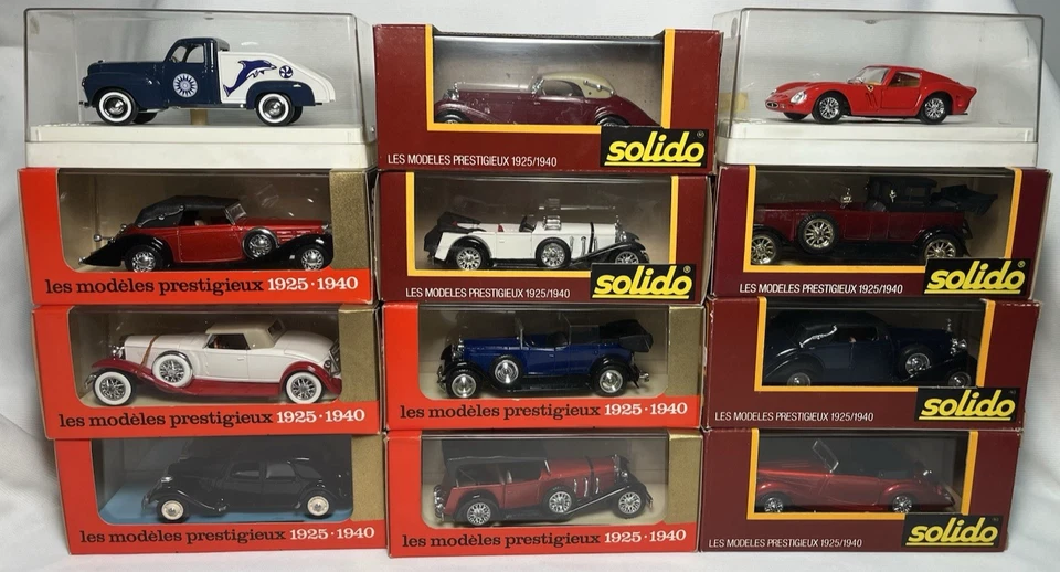 Lotto 12 Solido 1:43 Collection Age D'or modelli storici - Immagine 1 di 1