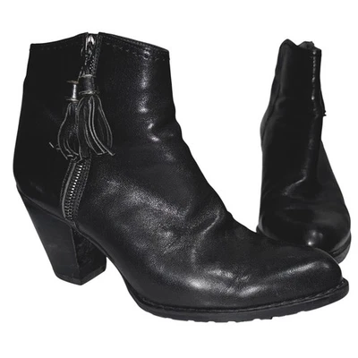 Botines Stuart Weitzman Cuero Negro Borla Cremallera Lateral Tacón Bloque Talla 7 Foto 1 de 4
