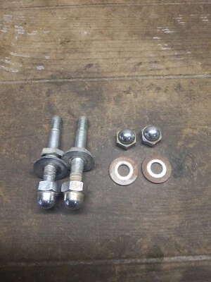 1980 80 76-83 Yamaha XS400 XS 400 Amortiguadores Traseros Especiales Pernos de Montaje Tuercas Foto 1 de 4