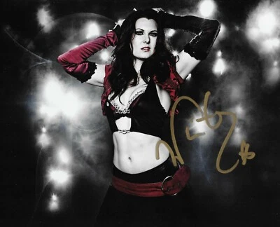 Зимняя фотография суперзвезды удара TNA с автографом 8x10 No2 с сертификатом подлинности - Изображение 1 из 2