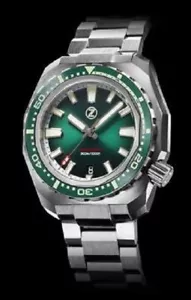 New Zelos HAMMERHEAD V3 300M STEEL EMERALD GREEN 44mm Watch - DEALER & WARRANTY - Picture 1 of 3