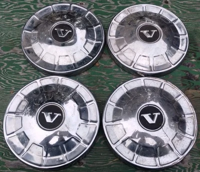Juego de 4 tapacubos Volvo 1968-72 vintage 9,5" 140 142 144 145 164 modelos Foto 1 de 4