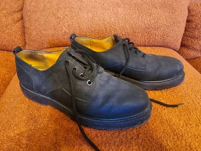 Timberland 鞋 95042 黑色磨砂防水皮革牛津男式 9.5 M 码 — 第 1/4 张图片