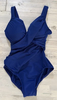 Traje de baño Miraclesuit Revele con aros de una pieza 6516619 EE. UU. 8 azul nuevo sin etiquetas Foto 1 de 4