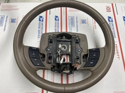 Volante Lincoln Town Car Grand Marquis 05-11 beige OEM # 15 Foto 1 de 4