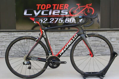 56 cm - Pinarello F10 2018 - ¡SRAM Red Etap! - Rueda de carreras - $10,000 venta al por menor - INV 930 Foto 1 de 4