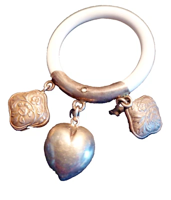 Hochet ancien en argent  avec anneau bakelite  époque début XXème siècle - Photo 1/4