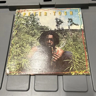 PETER TOSH - Legalize it - 1976 Columbia 34253 LP Vinyl Record - Image 1 of 3