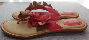 boc Børn Concepts Floral Thong Sandals Women's 9 Pink Leather - Picture 1 of 8
