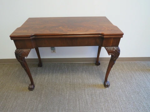 Antique Crotch Mahogany Flip Top Queen Anne Leg Game Table Cover