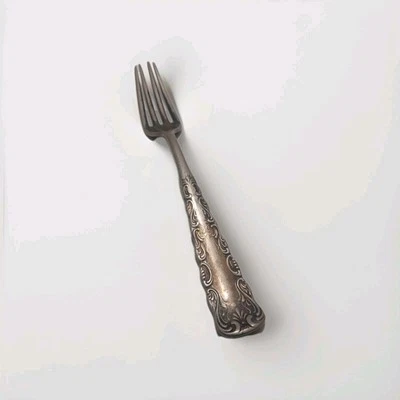 Tenedor de Cena 1835 R WALLACE A1 Plateado Diseño Rosa Repujado 1909 Antiguo  Foto 1 de 4