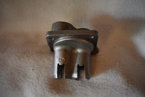 OEM HARLEY DAVIDSON ALUMINUM FRONT TAPPET GUIDE PN 18600-48 - Bild 1 von 4