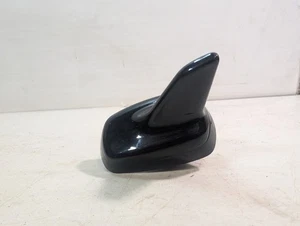AUDI A8 D4 4H SHARK FIN ROOF AEIREL  ANTENNA IN Black 4H0035503A - Picture 1 of 9