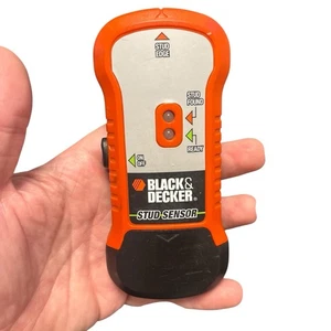 Black And Decker Stud Sensor SF100 Tested Works Great. Pre-owned. - Picture 1 of 6