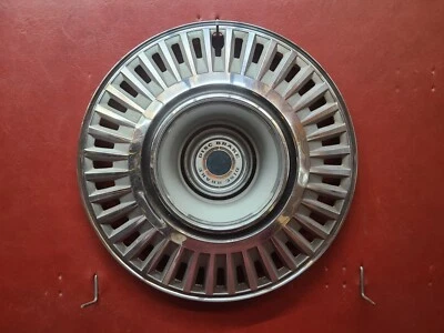 1967 1968 Chrysler Plymouth Dodge Hubcap 15" Charger D100 Pickup Truck Passenger - Image 1 of 4