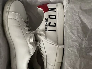 Dsquared2  - Foto 1 di 6