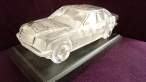  MAGNIFIQUE MERCEDES 190 E.  EN CRISTAL VERITABLE  . Fab : Allemagne .  NEUVE  - Picture 1 of 2