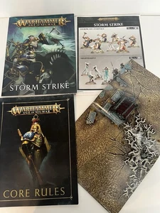 Warhammer Age of Sigmar: Storm Strike - Reglas básicas, libro de introducción + tapete - En muy buena condición - Imagen 1 de 7