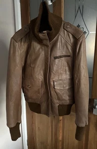 Oasis Womans Short Brown 100% Leather Collared Bomber Jacket Size 8 - Picture 1 of 9