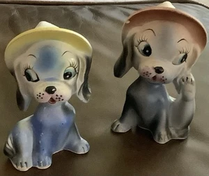 Salero y pimentero antropomórfico kitsch para perro colorido Japón (167ia) - Imagen 1 de 7