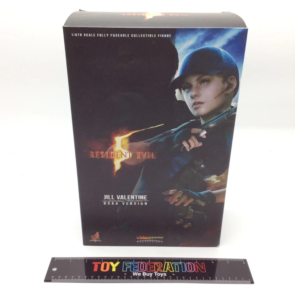 Hot Toys Resident Evil 5 吉尔·瓦伦丁 BSAA 版本 1/6 可动人偶 — 第 1/4 张图片