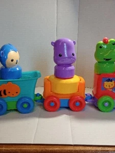 Fisher-Price Silly Safari Rattle & Roll Animal Train 2015  - Picture 1 of 14
