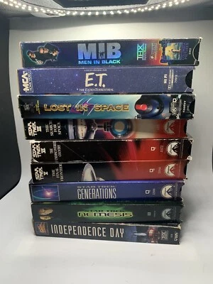 Star Trek Space Aliens Movies VHS Lot of 9 ET Lost In MIB Nemesis Generations - Image 1 of 4