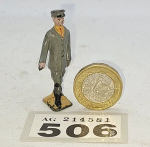 Taylor & Barrett 'O' gauge hollow-cast lead railway figure: #162 Chauffeur - Picture 1 of 9
