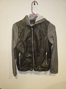 SO Girl's Long Sleeve Black Faux Leather Hooded Zip Up Grey Black Jacket Size 16 - Picture 1 of 15