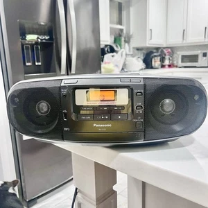 Panasonic RX-D55 CD Tape Cassette Radio Boombox Dual Voltage CD IS NOT WORKING! - Picture 1 of 14