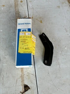 GM Chevrolet Small Block Starter Brace - Picture 1 of 2