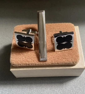 Vintage Hitchcock Cufflinks And Tie Clip - Picture 1 of 6