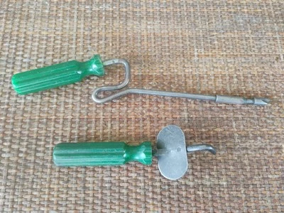 Aircraft Sheet Metal Dog Leg Deburring tool Set At 521A And At514 - Image 1 of 3