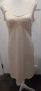 Vintage Kayserella Women Nightgown Size 36 - Picture 1 of 5